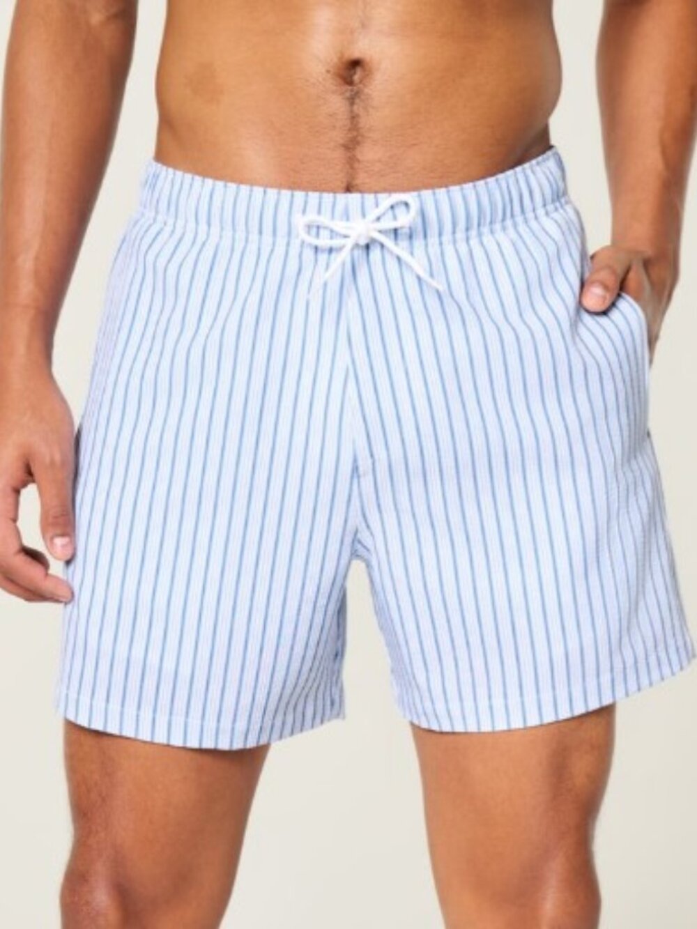 NWT!  Hollister Mid-Thigh Seersucker Swim Trunks